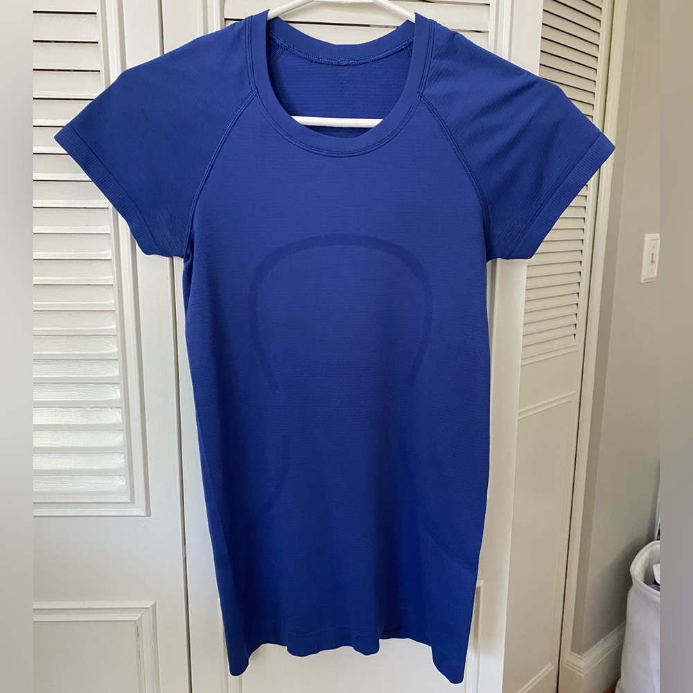 Lululemon Swiftly Tech Short-Sleeve Shirt 2.0 *Hip Length